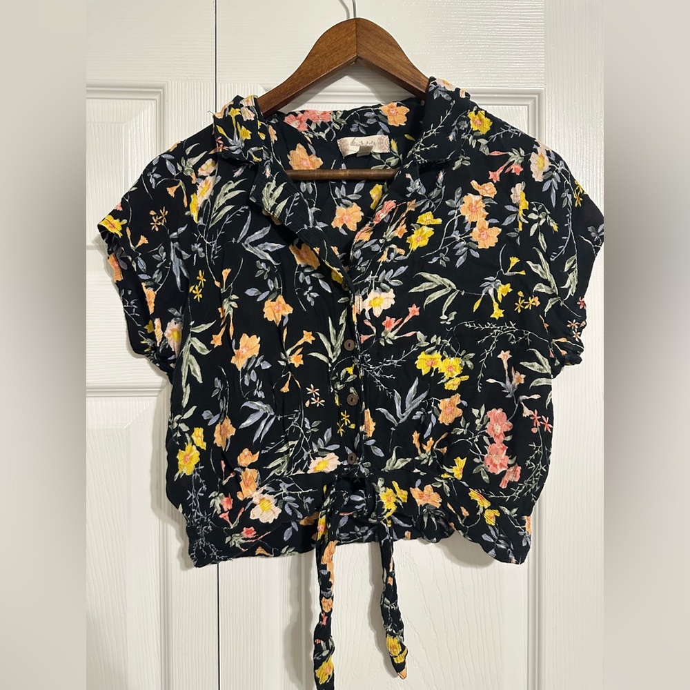 Altar’d state crop top